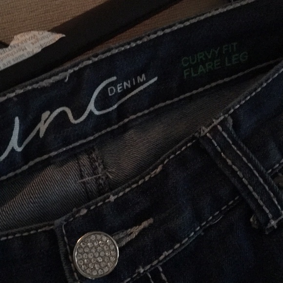 Inc curvy fit flare leg jeans - Picture 6 of 7